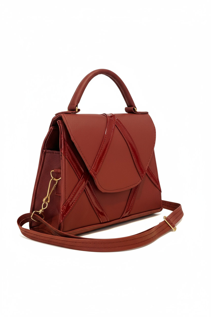 TERRACOTA – Bolsa tipo handbag estructurada con líneas cruzadas y correa desmontable