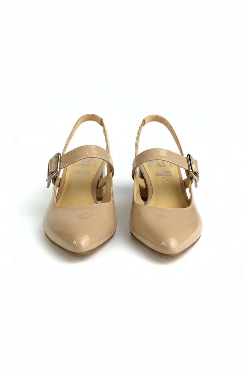 Mary Jane slingback charol beige con broche plateado y tacón bloque 3 cm, marca DALALI, tallas 23 a 26