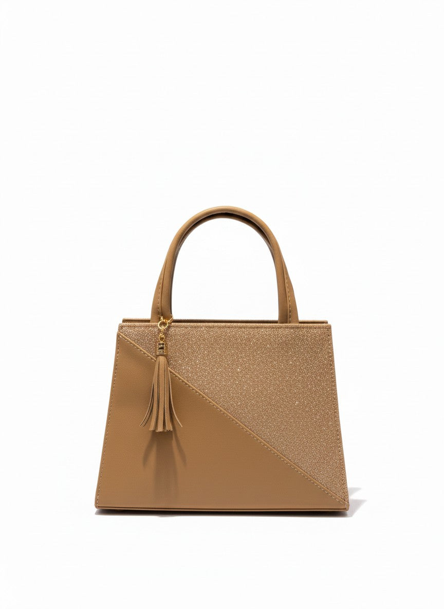 Bolso de mano mini beige con panel brillante y borla – ARLES