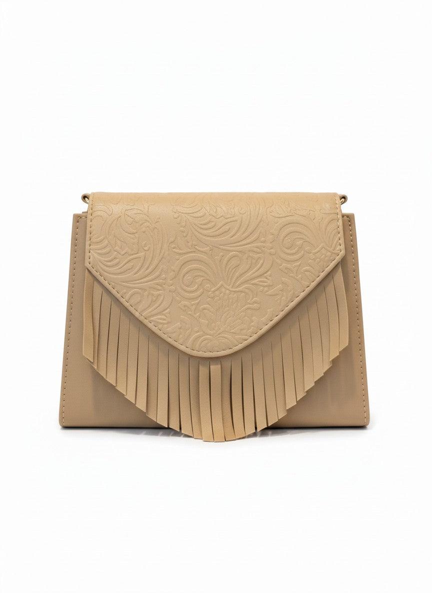 Bolsa mini beige con flecos y solapa con grabado floral – TAOS