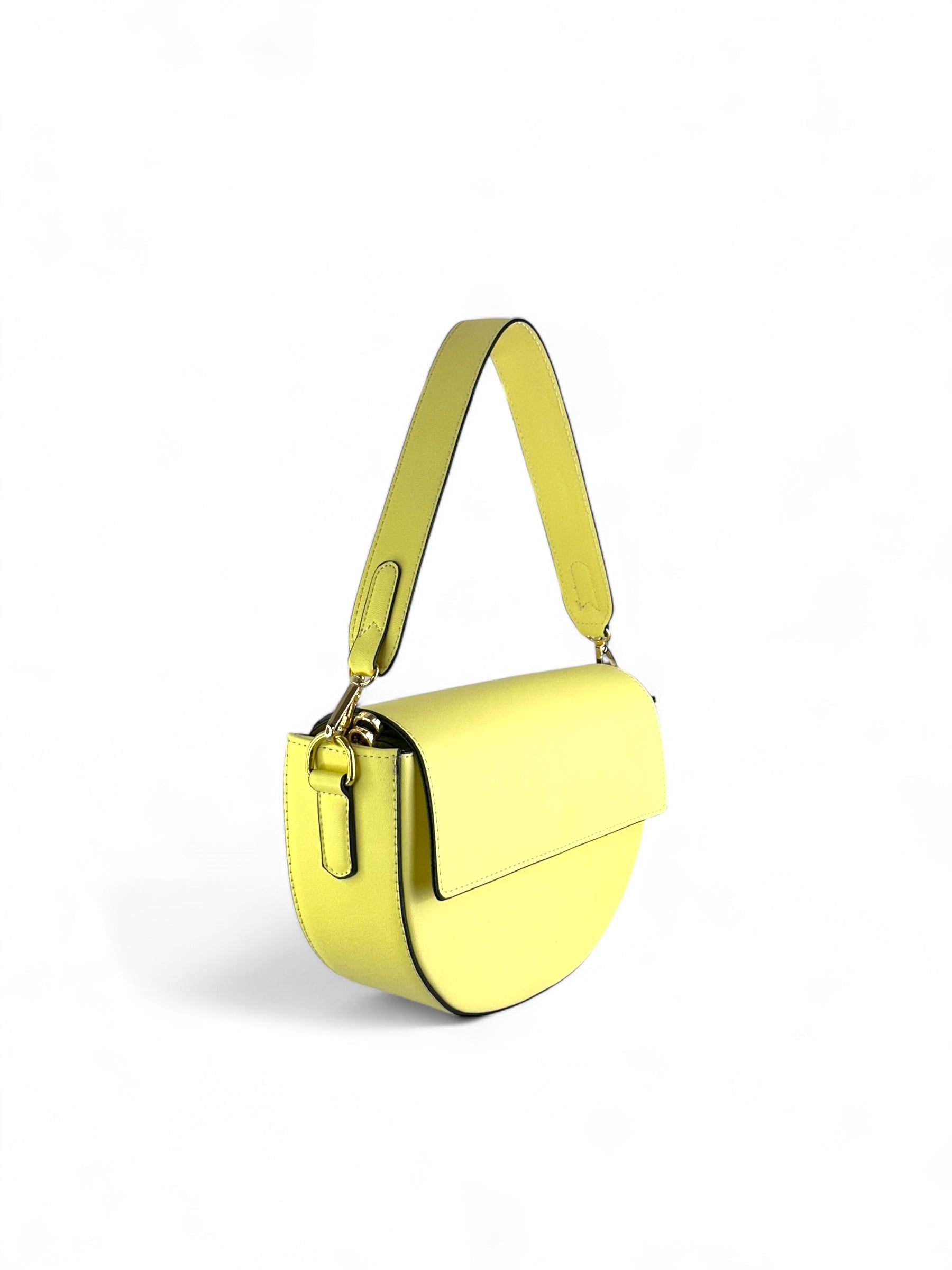 Bolso estructurado de estilo media luna, perfecto como accesorio de hombro o bandolera. AMARILLO
