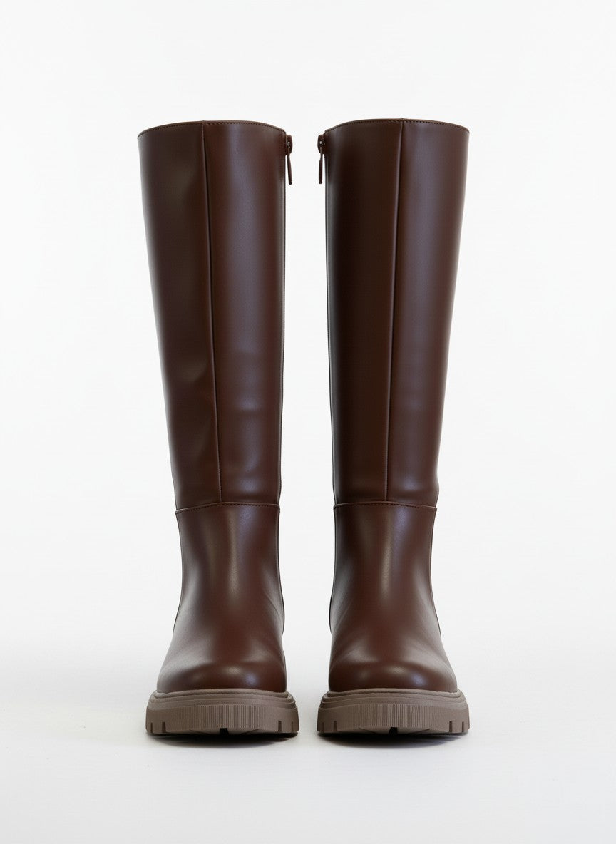 Bota de piso alta negra suela chunky caña larga  – ARCE
