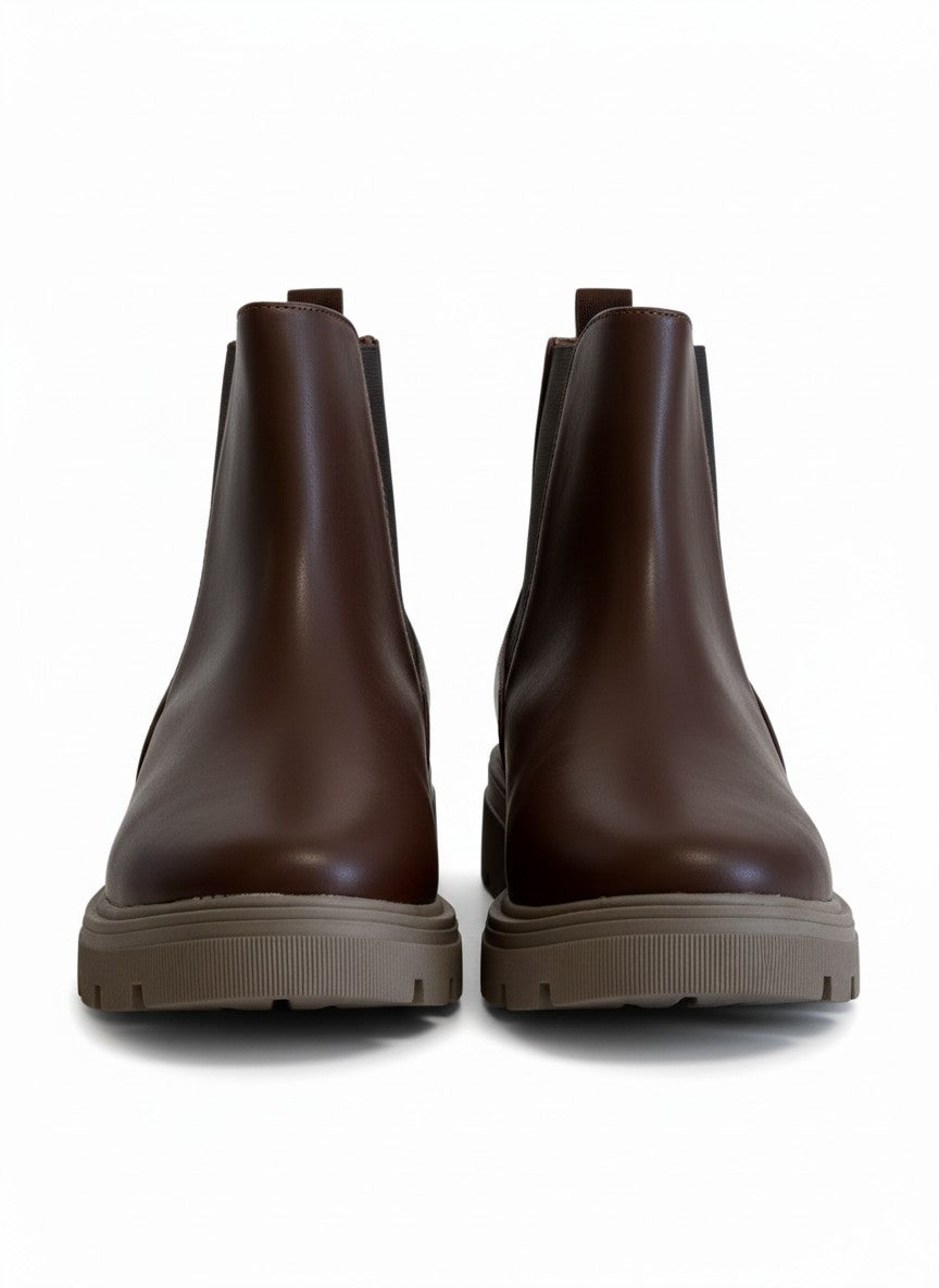 Bota corta tipo botín de piso suela chunky – PANAMÁ