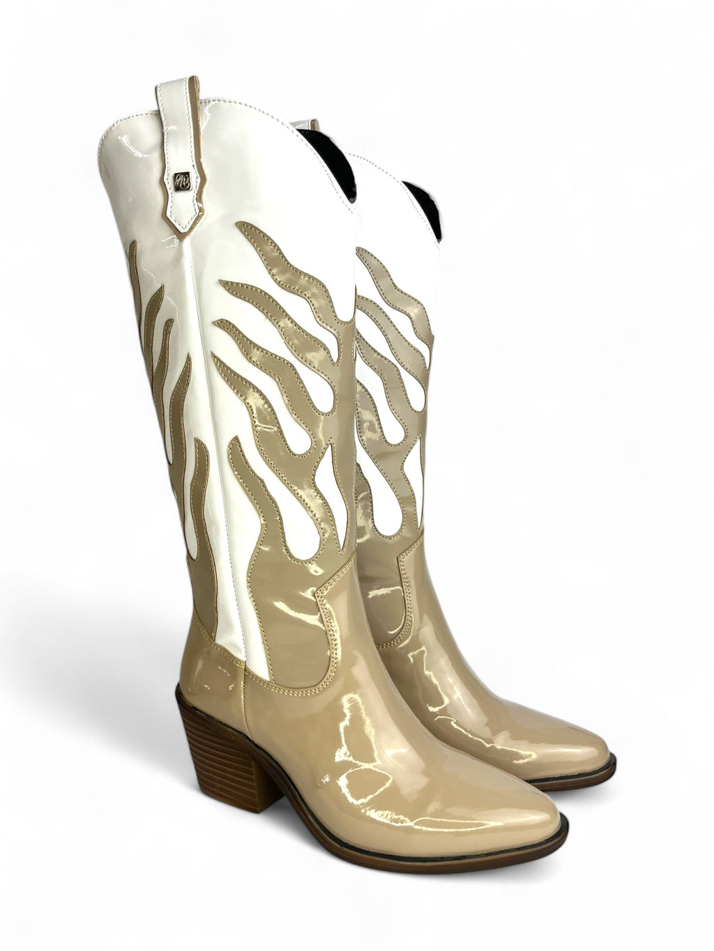 COLORADA – Bota vaquera de charol con diseño de llamas y tacón