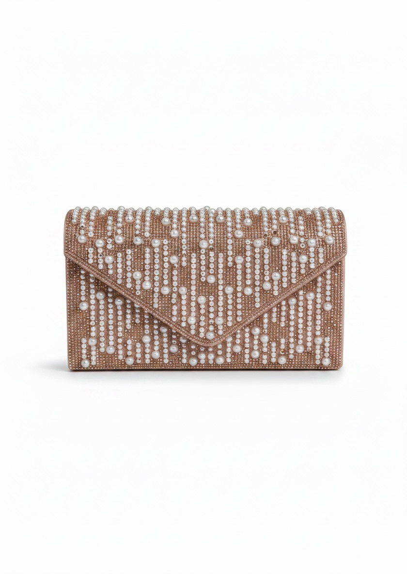 Clutch sobre oro rosado con pedreria y perlas blancas en patron cascada, cadena desmontable, DALALI