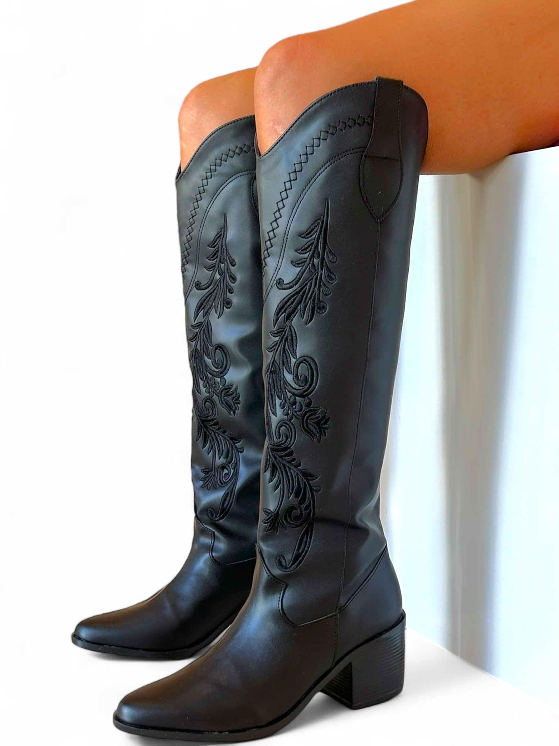 DALALI Botas vaqueras bordadas altas