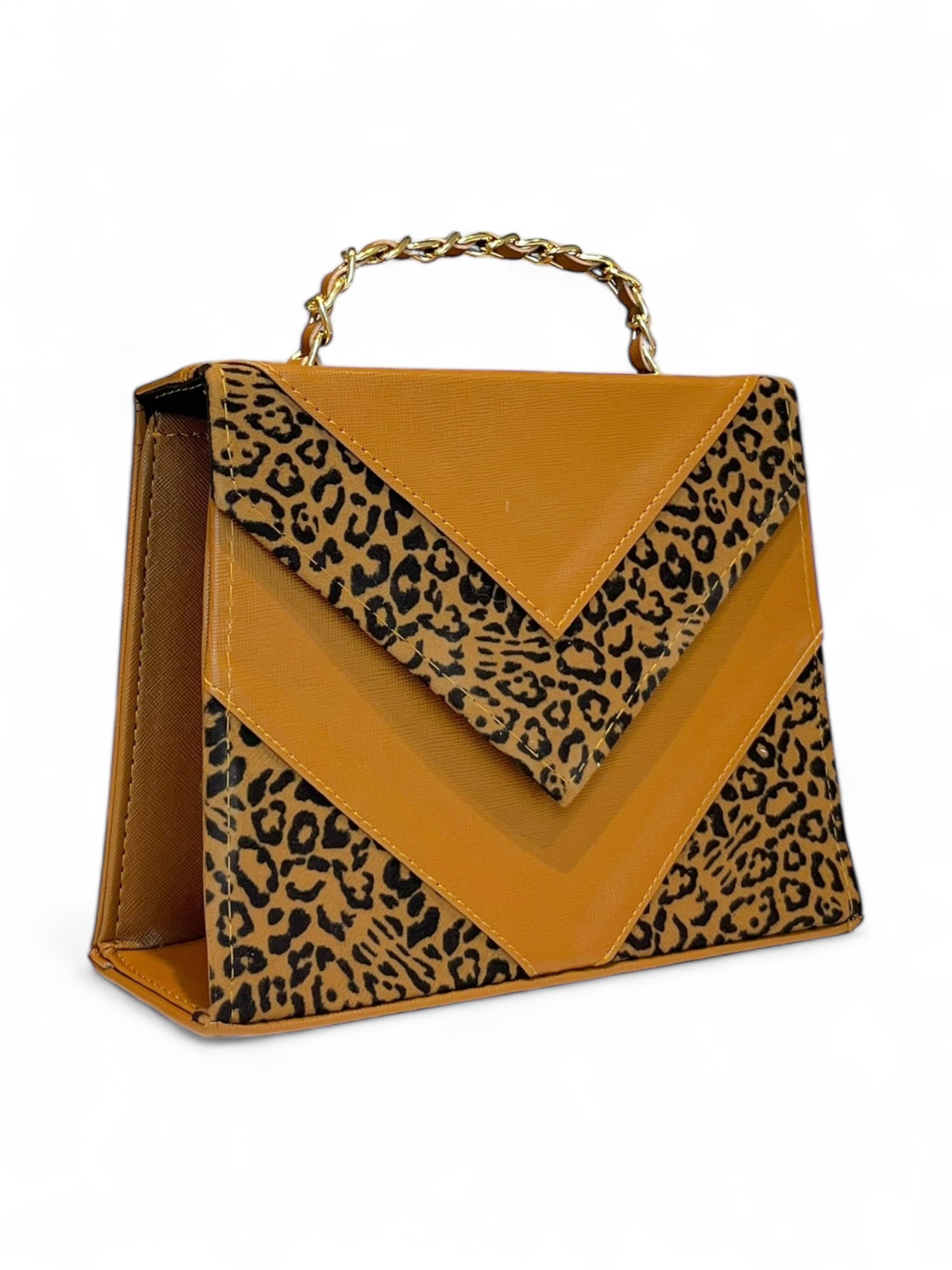 SAHARA - Bolso mini con estampado y  cadena dorada decorativa.