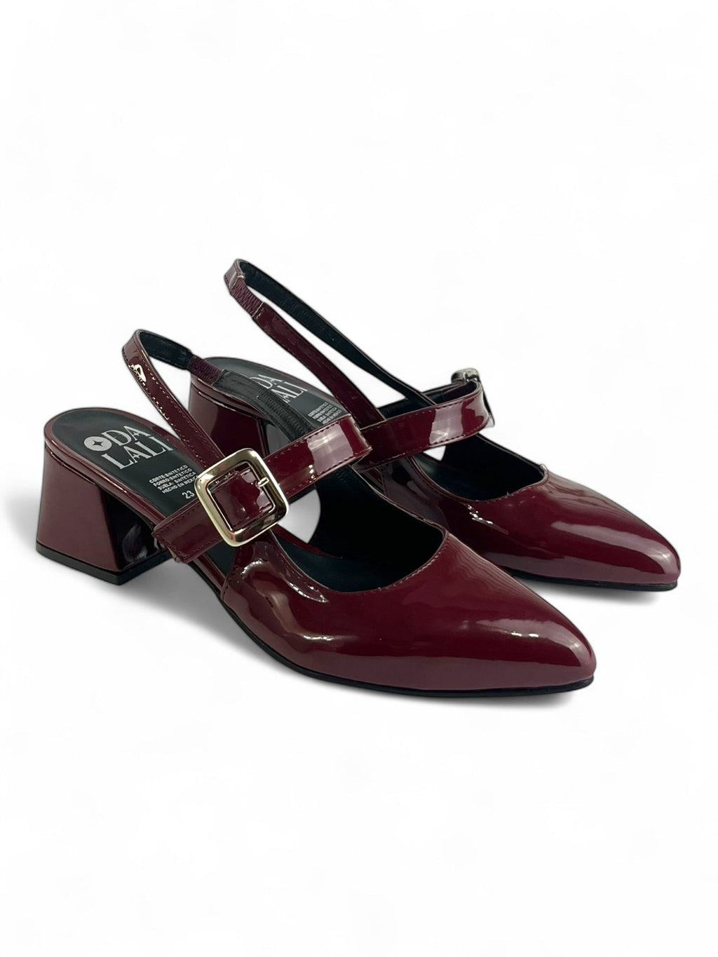 Mary Jane slingback charol beige con broche plateado y tacón bloque 3 cm, marca DALALI, tallas 23 a 26