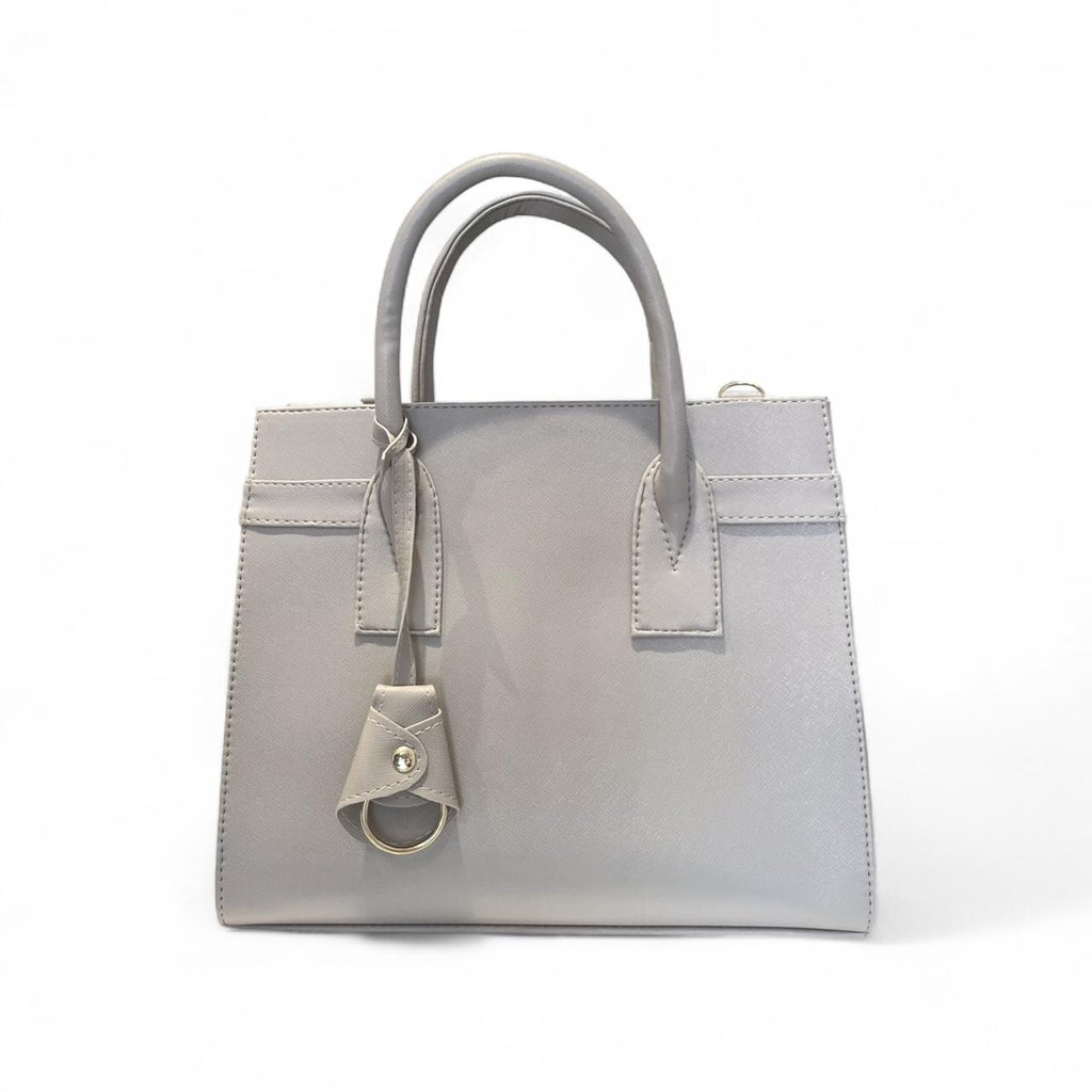 ZARAE - Bolsa Grande Estructurada  con Charm Decorativo