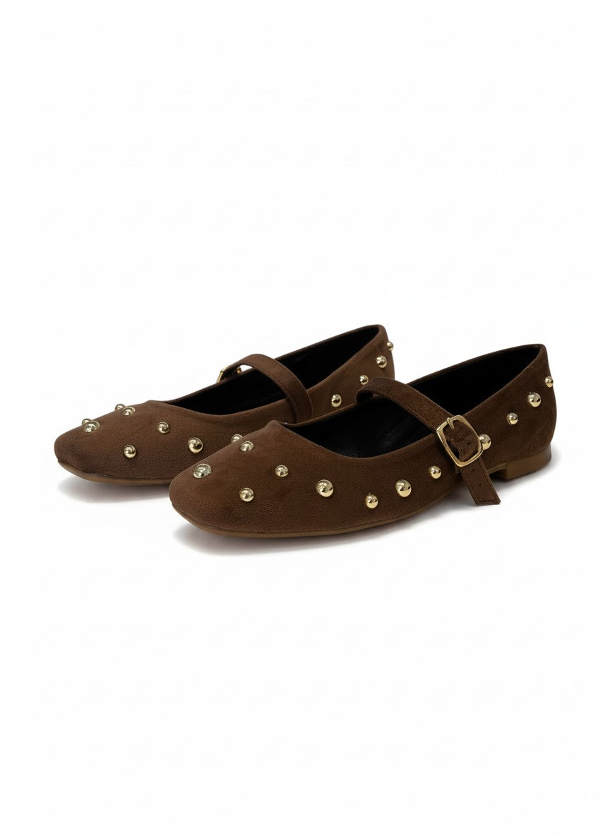 Flats zapato de piso tipo Mary Jane con tachuelas doradas - GINEBRA