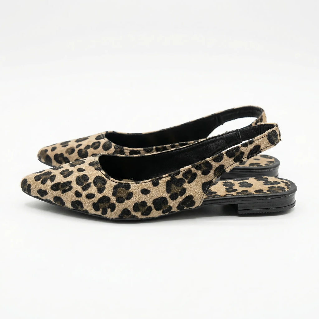 Flat slingback leopardo aterciopelado punta fina color único, tacón bajo 1 cm, marca DALALI, tallas 23 a 26