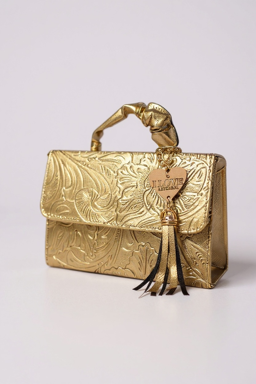 BERENICE – Bolsa mini con relieve floral y asa fruncida