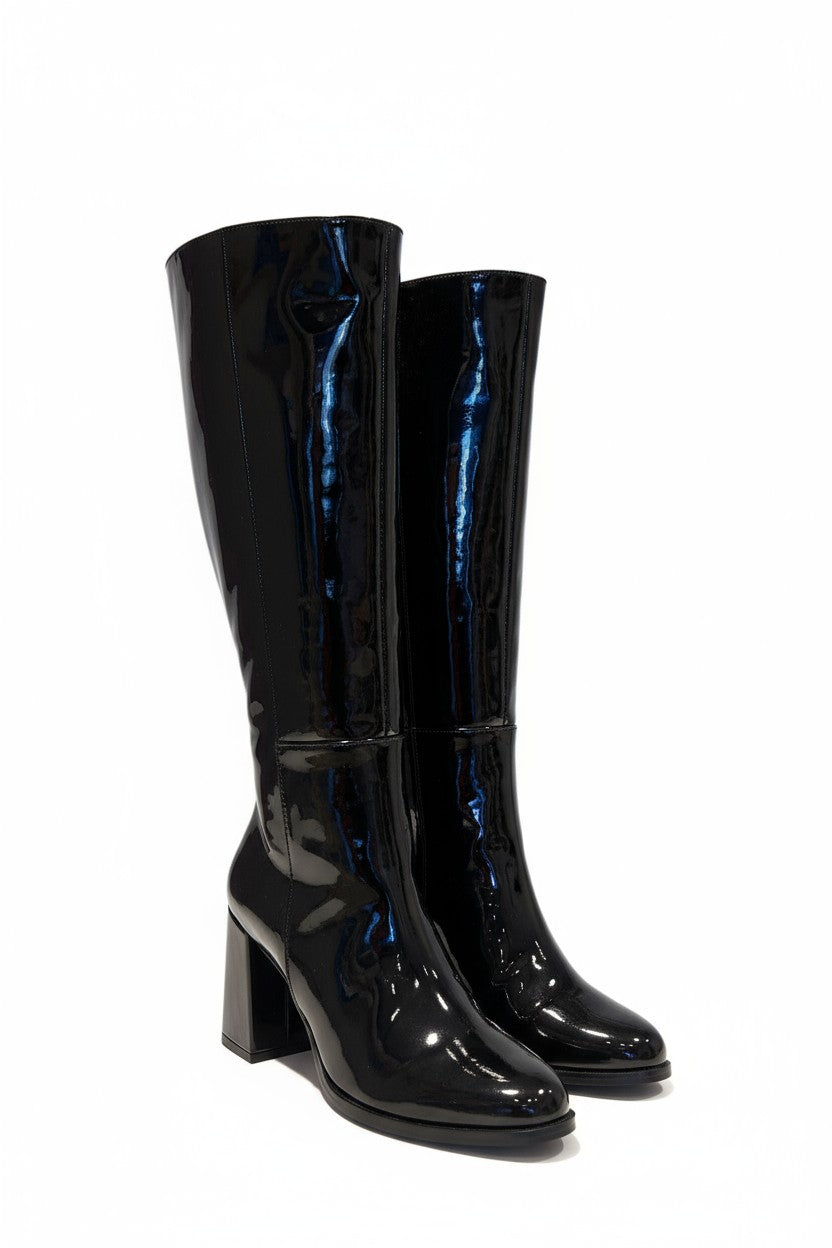 MÉRIDA – Bota alta con tacón, elegante y sofisticada