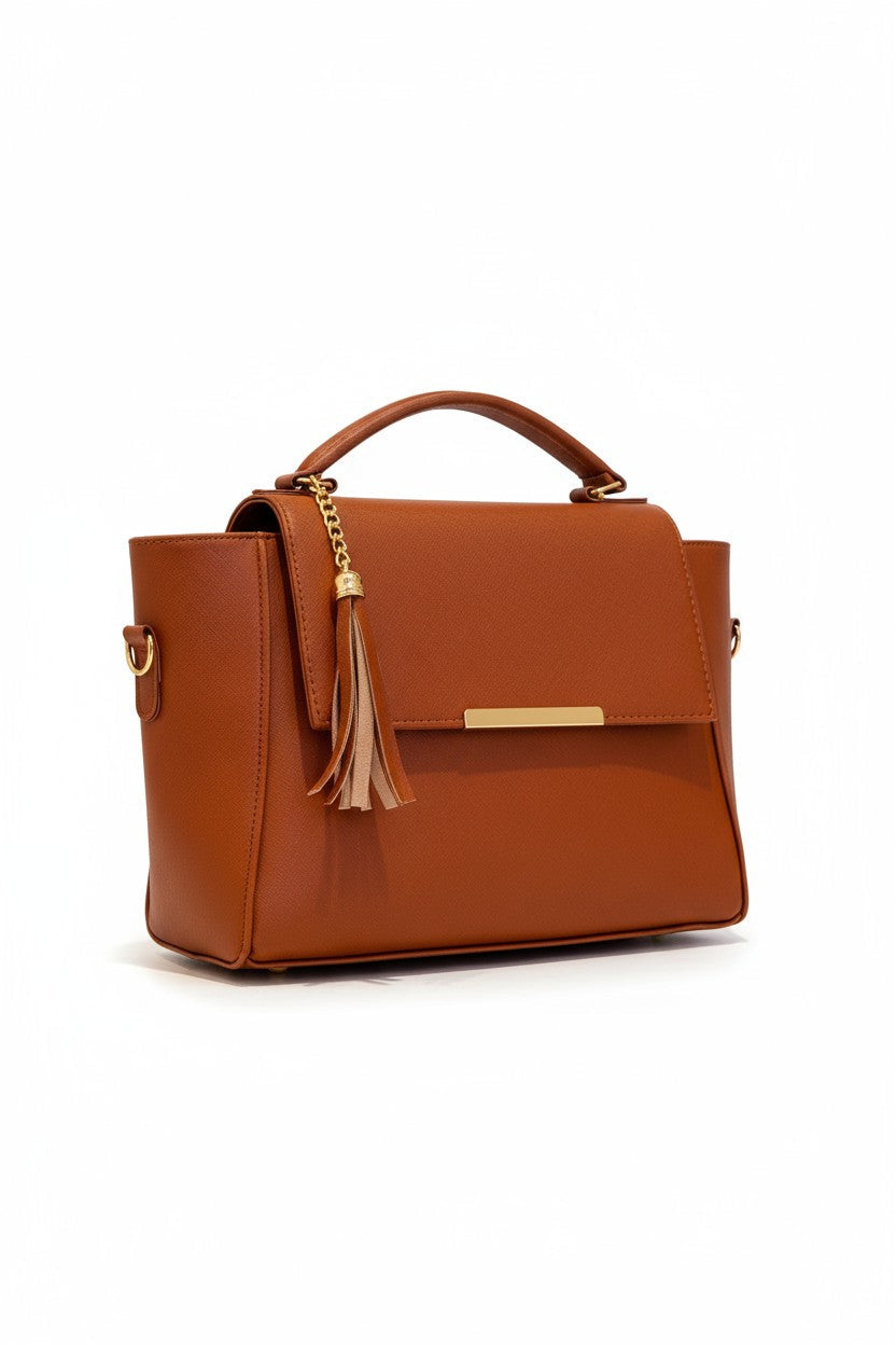 ALMA – Bolso estructurado con correa desmontable y detalle decorativo dorado